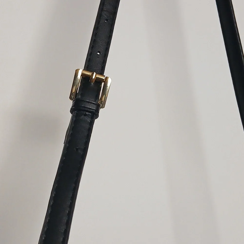 Tommy Hilfiger Women Elegant Black Shoulder crossbody Bag GUC - Picture 3 of 13